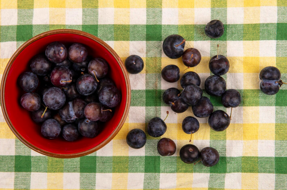 Rhum arrangé cassis mûre