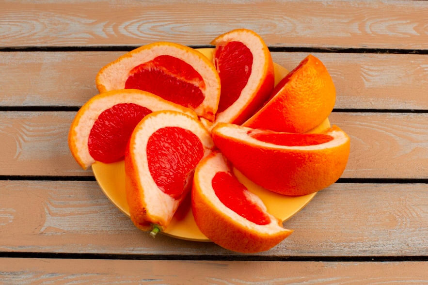 Rhum arrangé pamplemousse rose thym